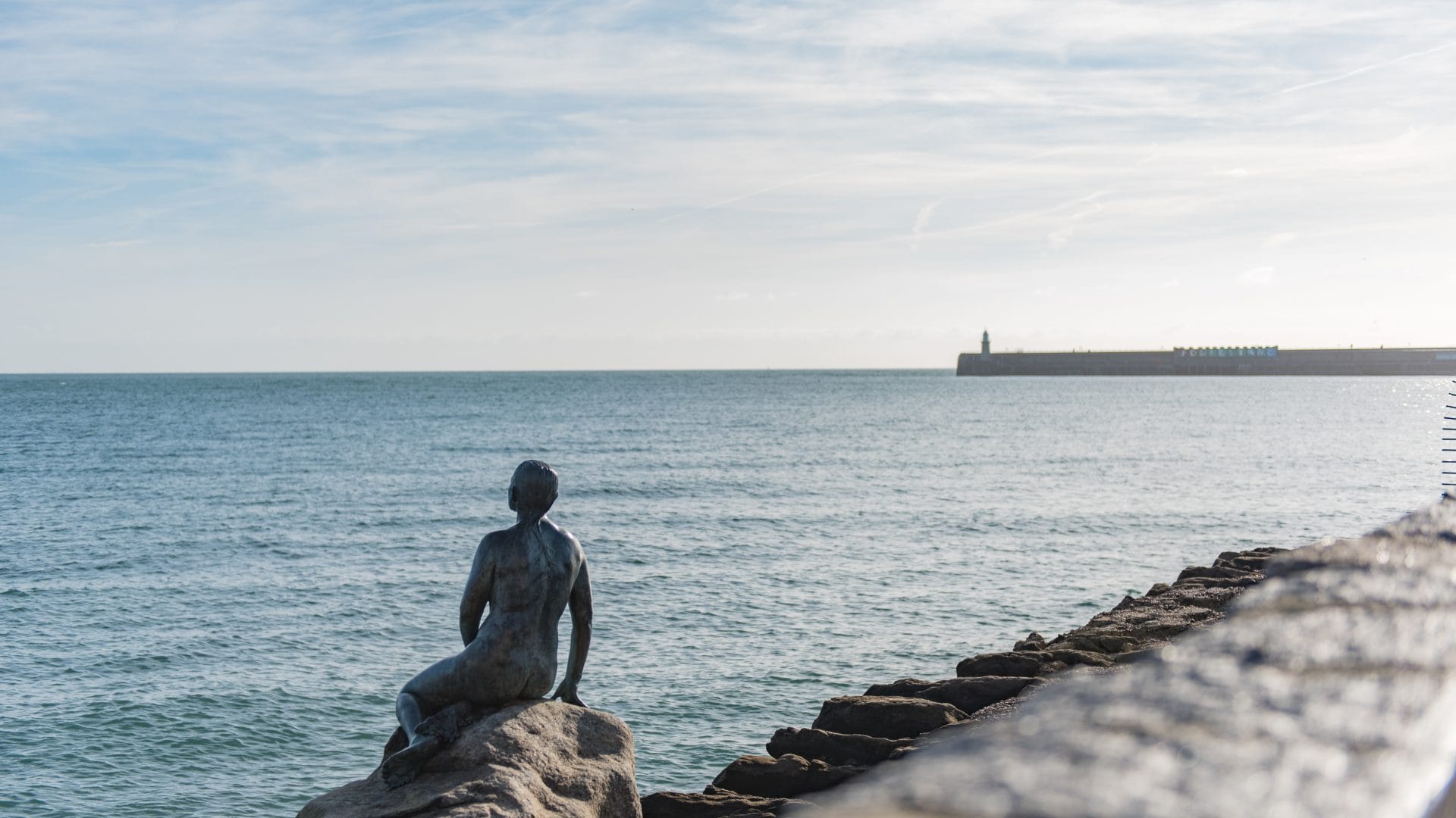 Folkestone in Kent, seaside town with wonderful sea view cottages