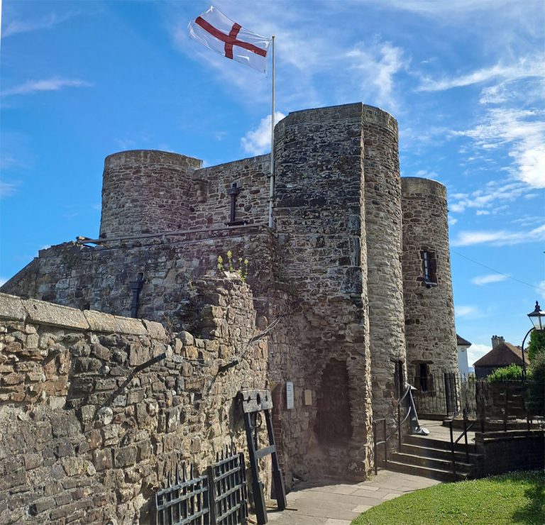 Stay near Rye Castle