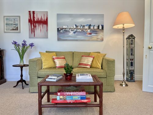 Lavender Apartment image