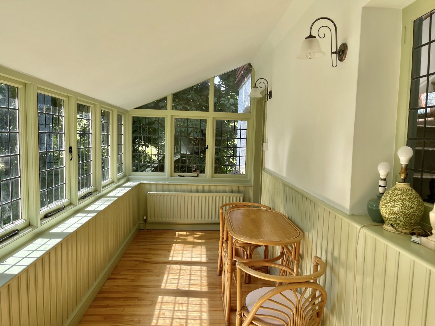Oldestairs House image