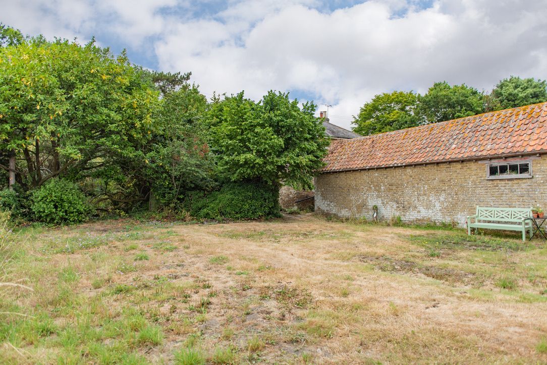 Poplar Farm House image