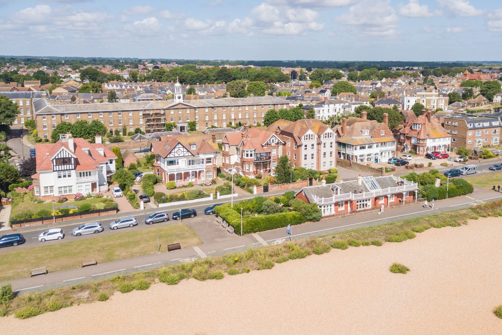 Holmwood image