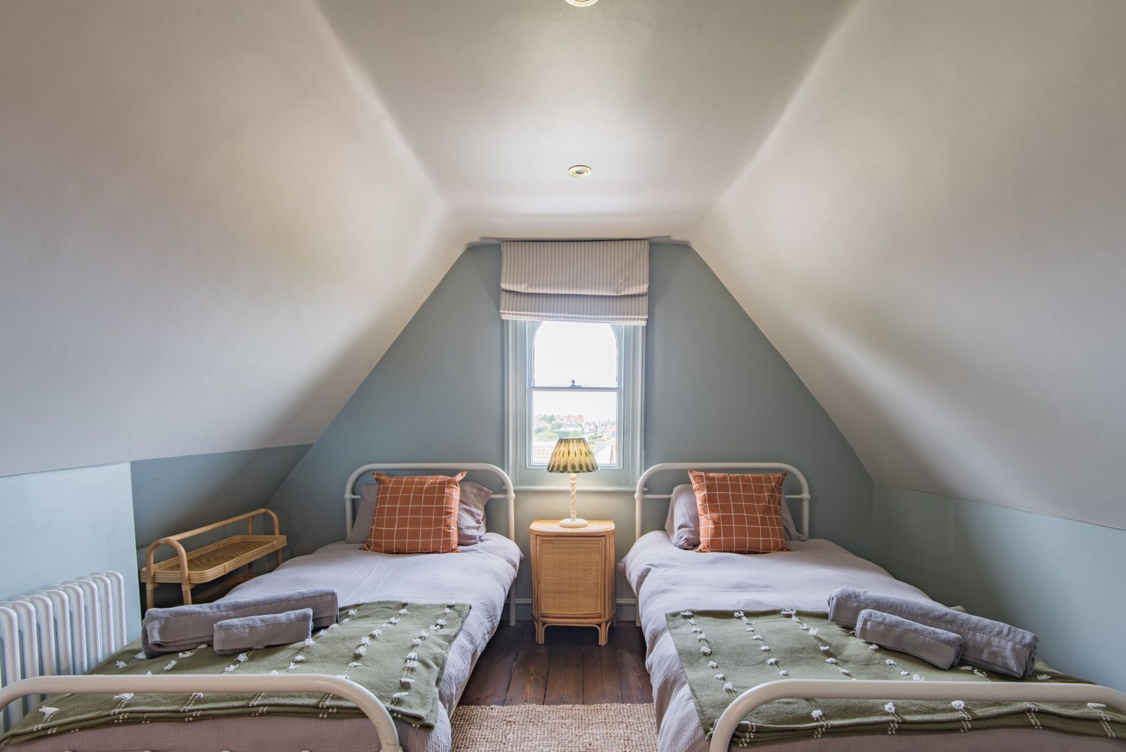 West Cliff, Whitstable | Children staycation in Whitstable, Kent