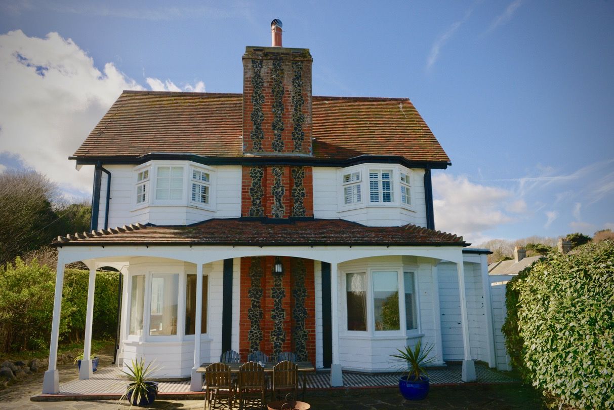 Main photo outside 