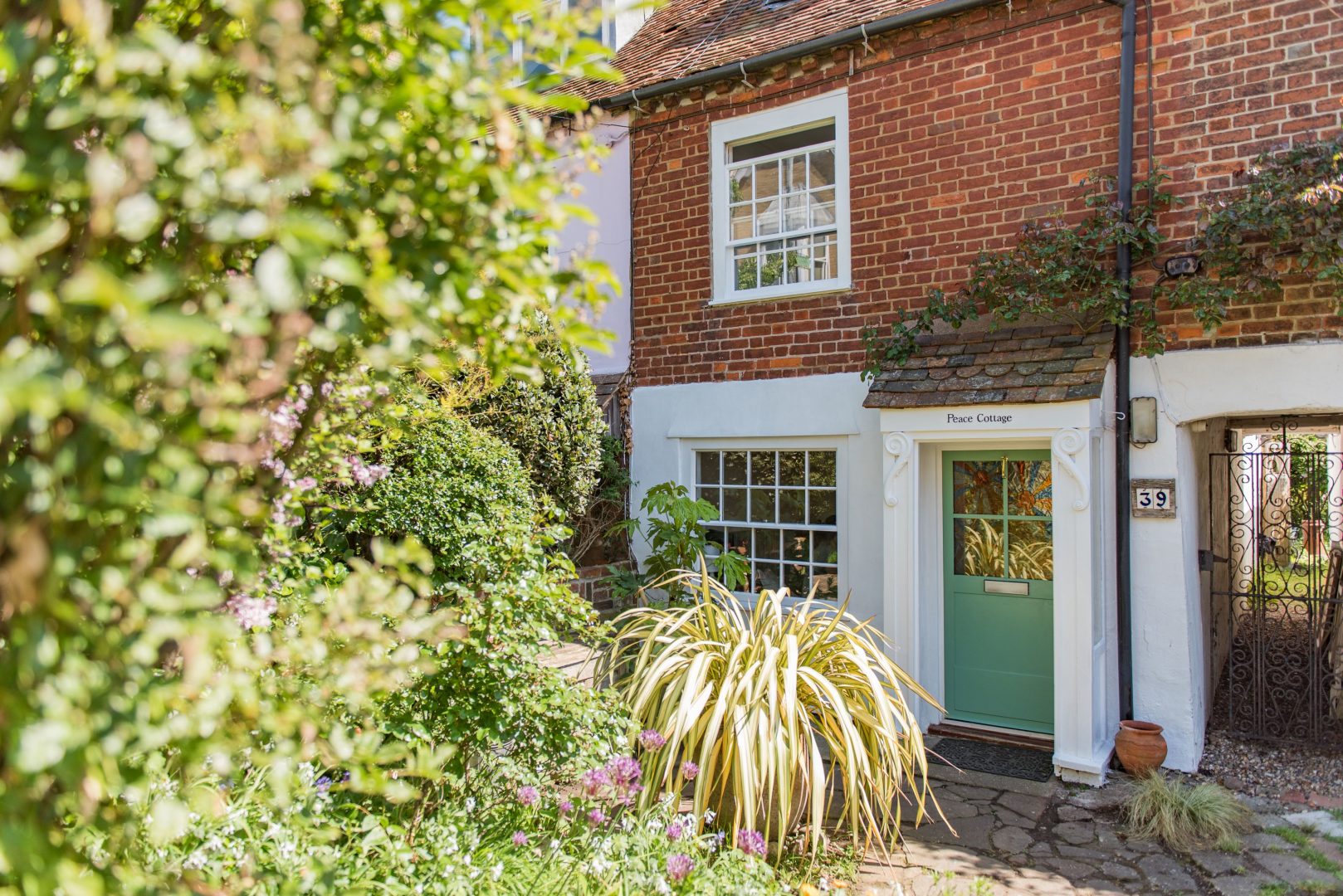 Peace Cottage image