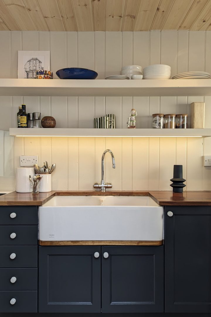Farrier Beach Cottage image