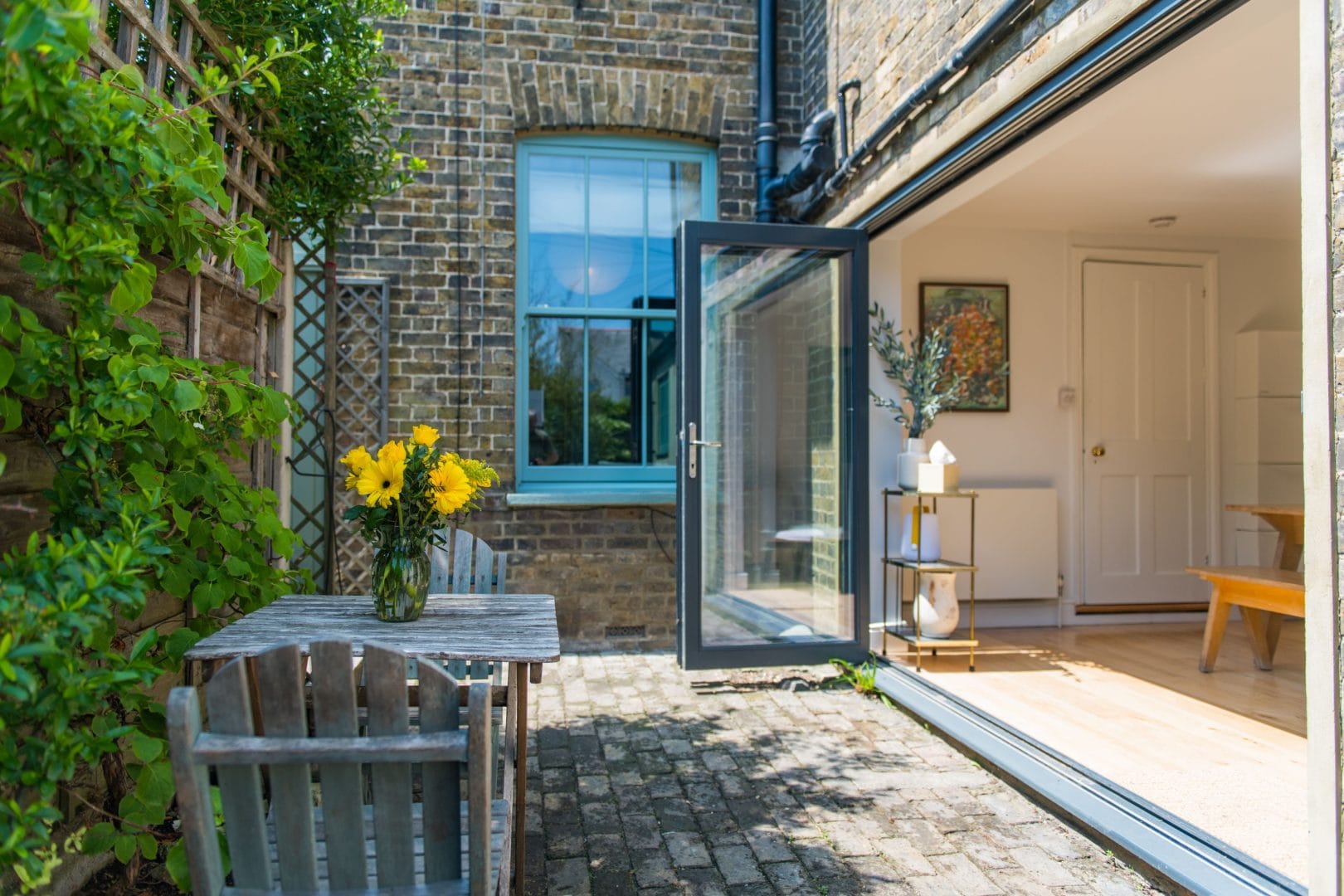 Fig Tree House image