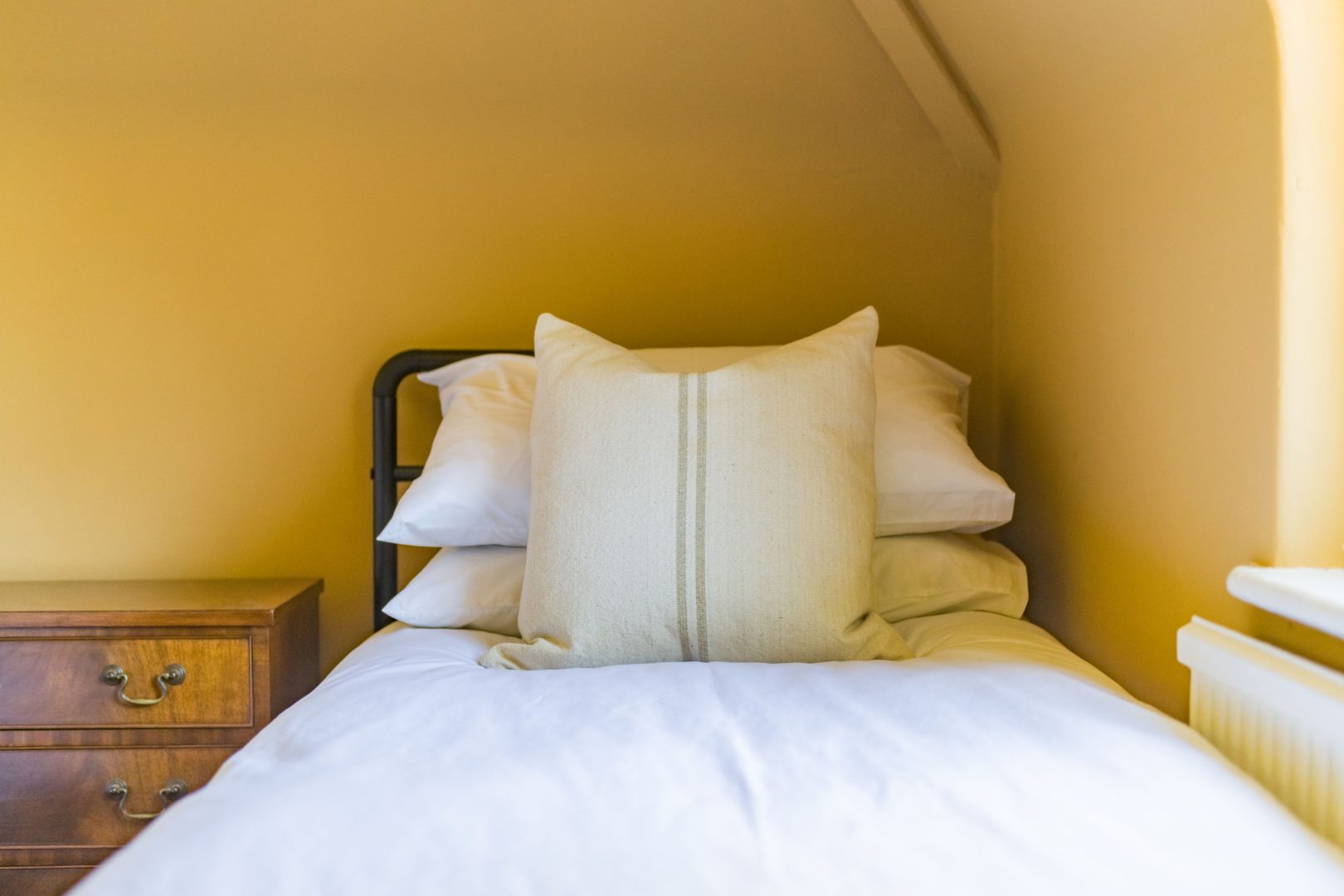 Heronden Cottage image
