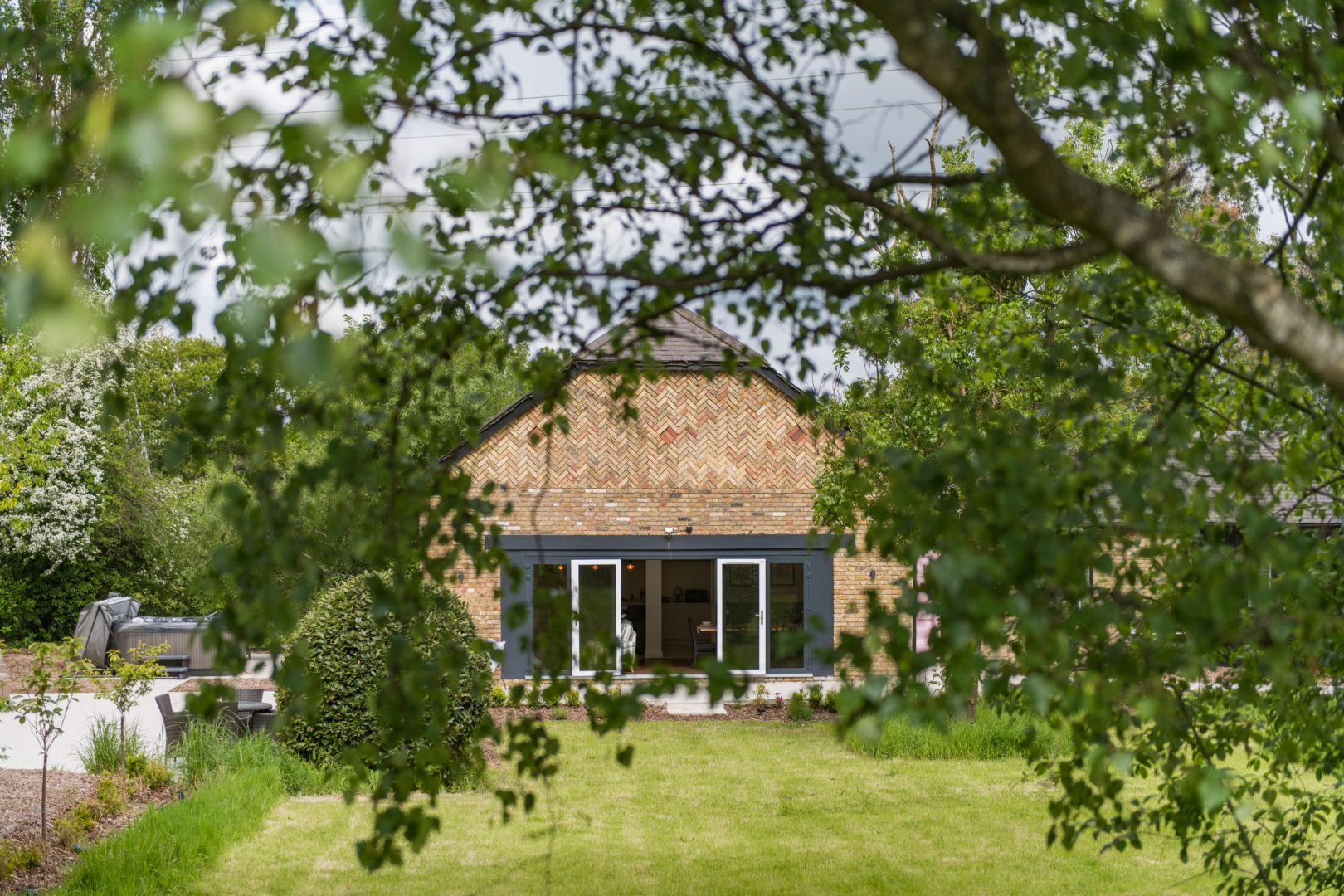Lower Brook House image