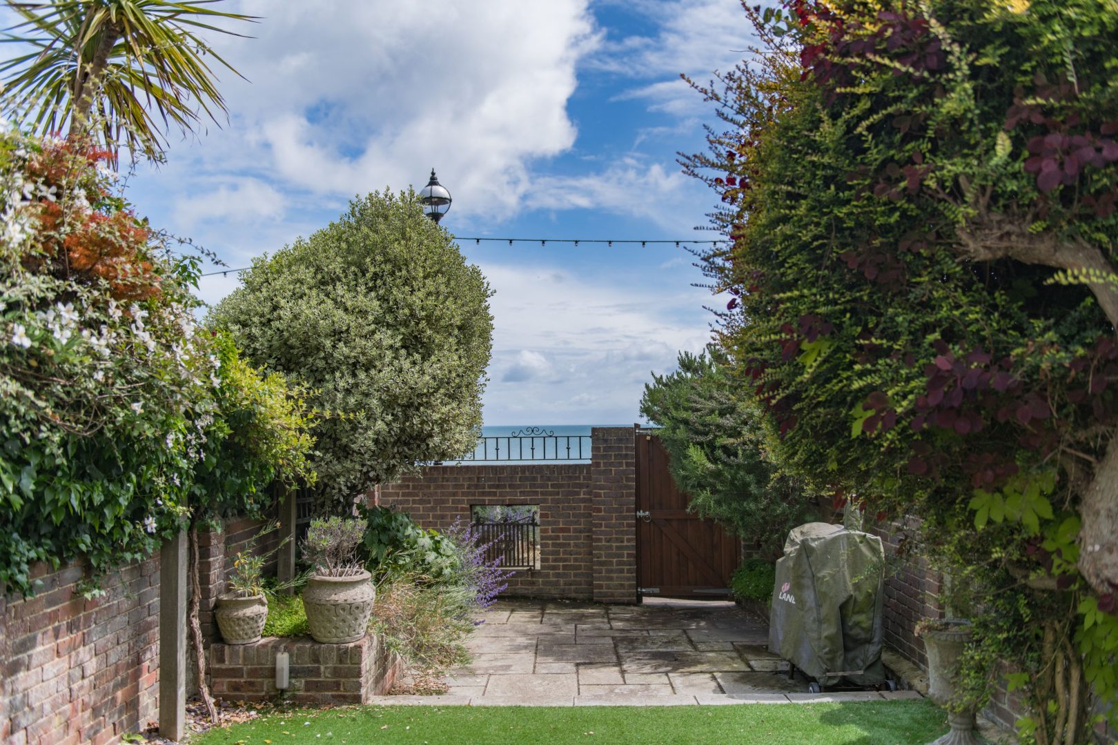 Bay View House image