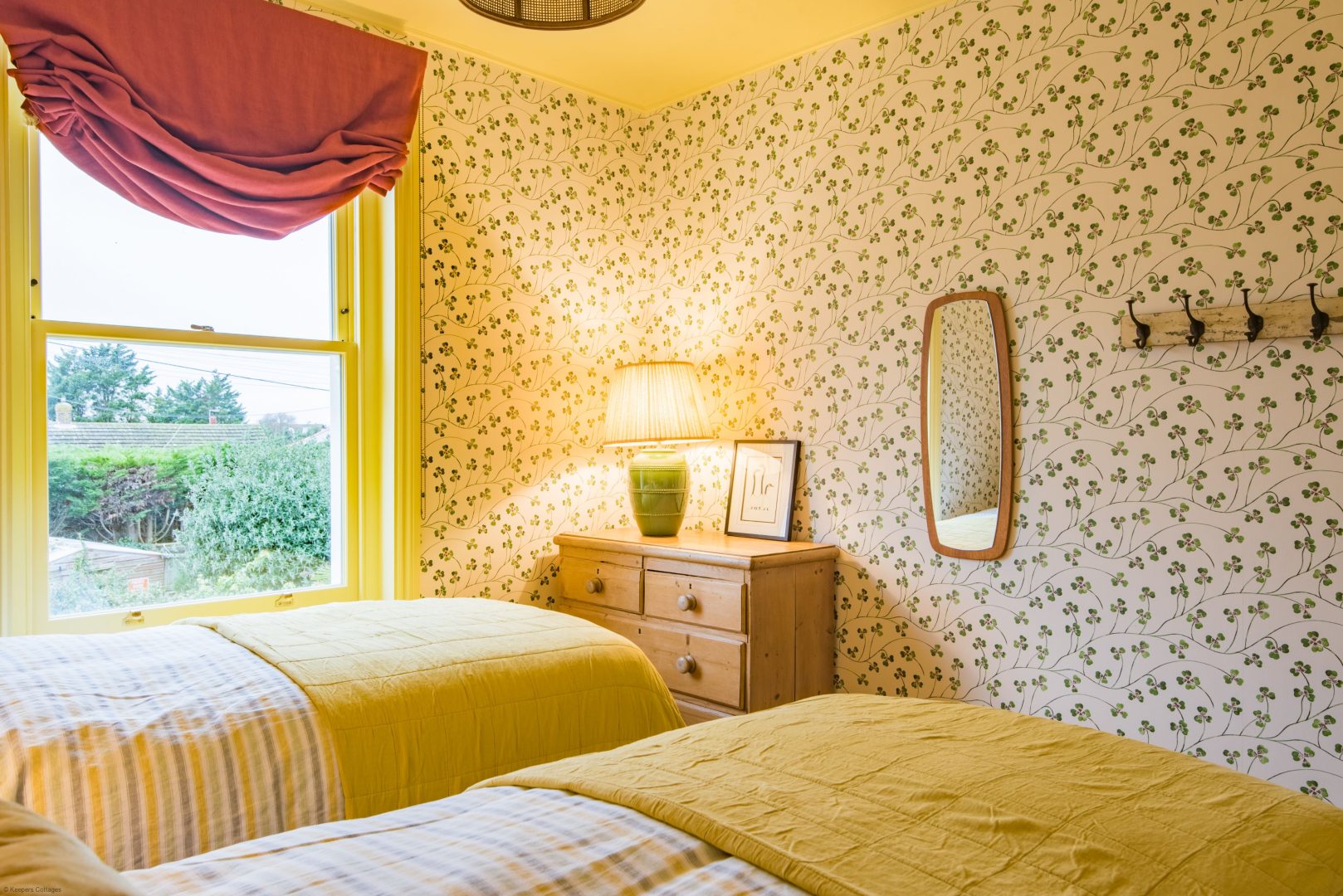 Ravenscourt image