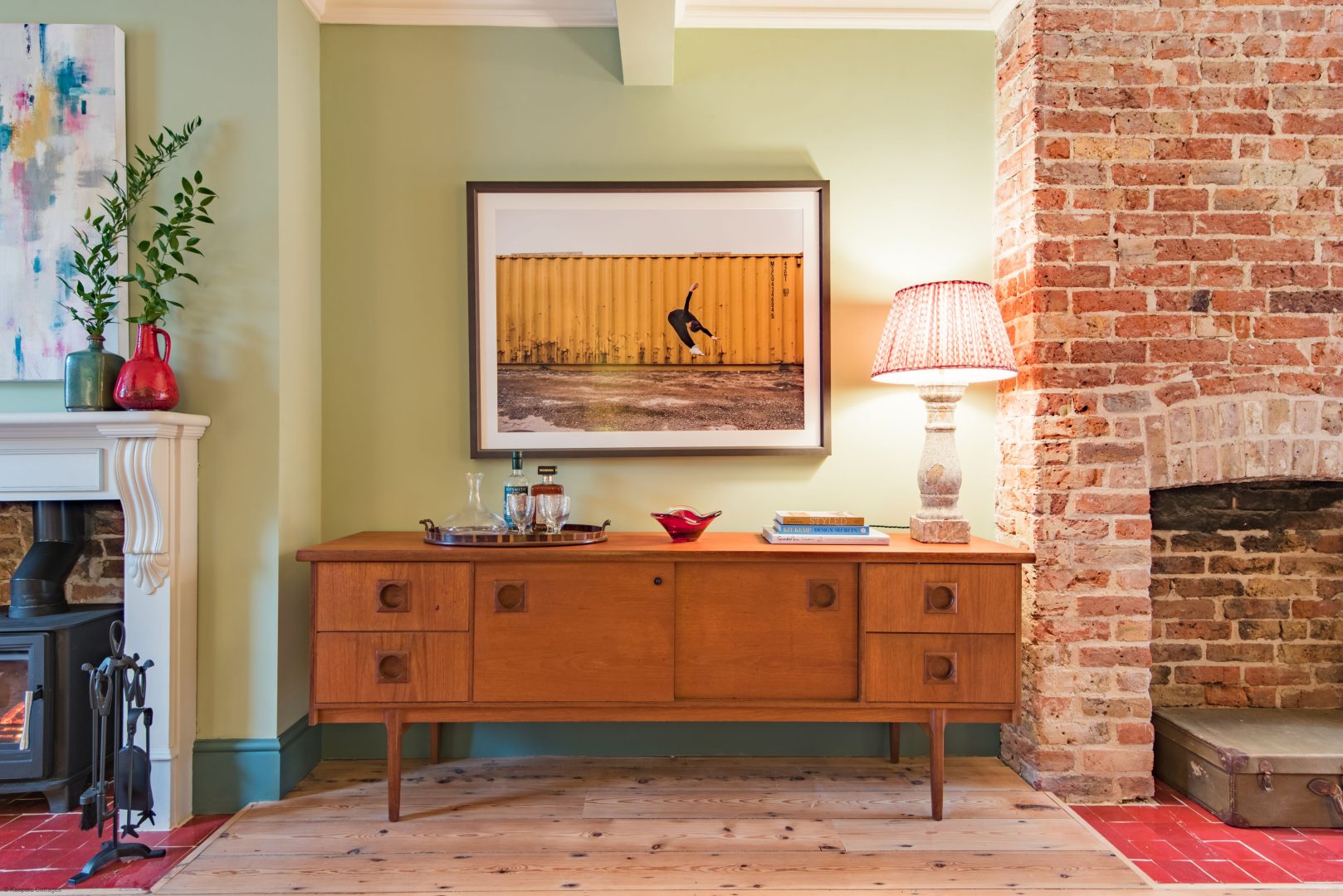 Ravenscourt image