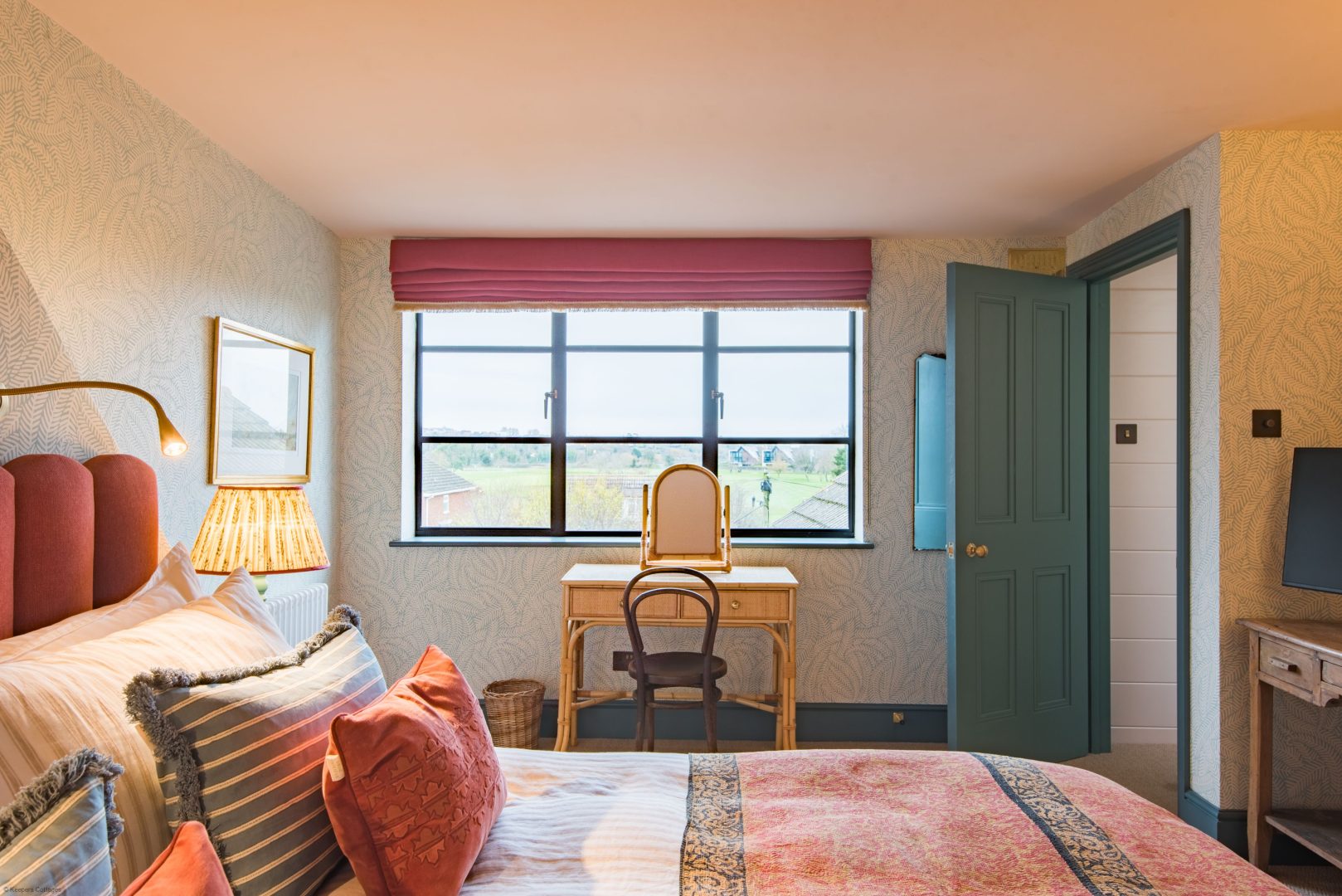 Ravenscourt image