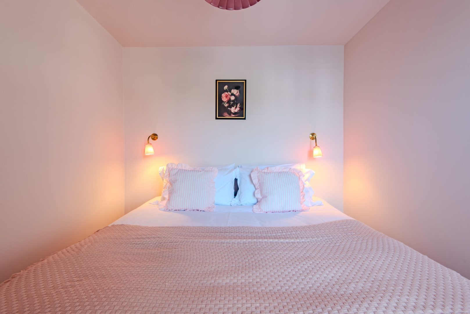 Elodie Cottage image