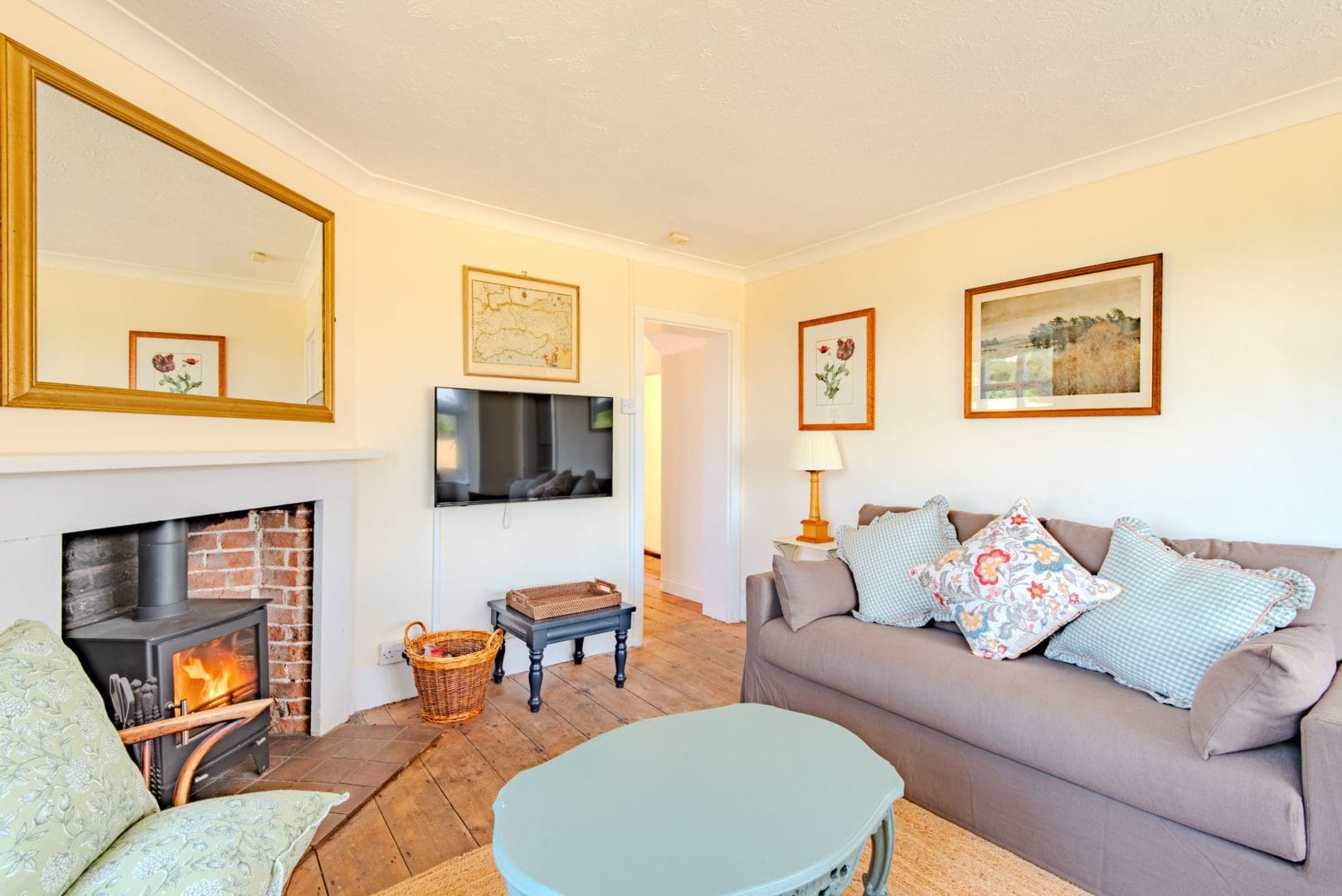 Mays Cottage image