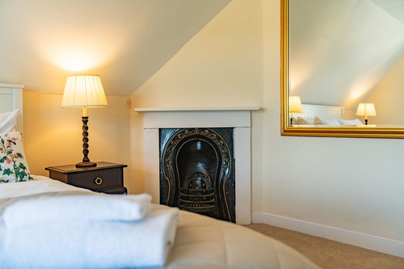 Mays Cottage image