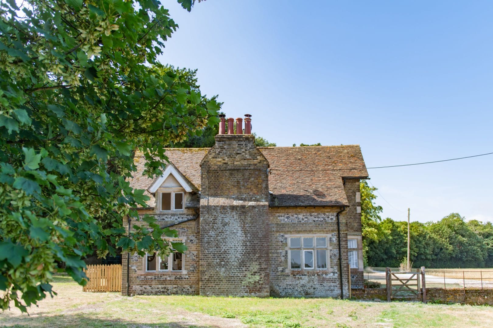 Mays Cottage image