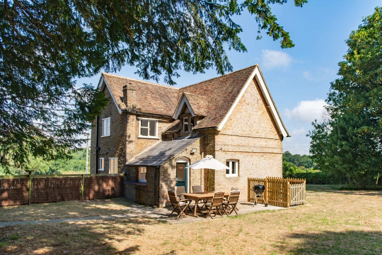 Mays Cottage image