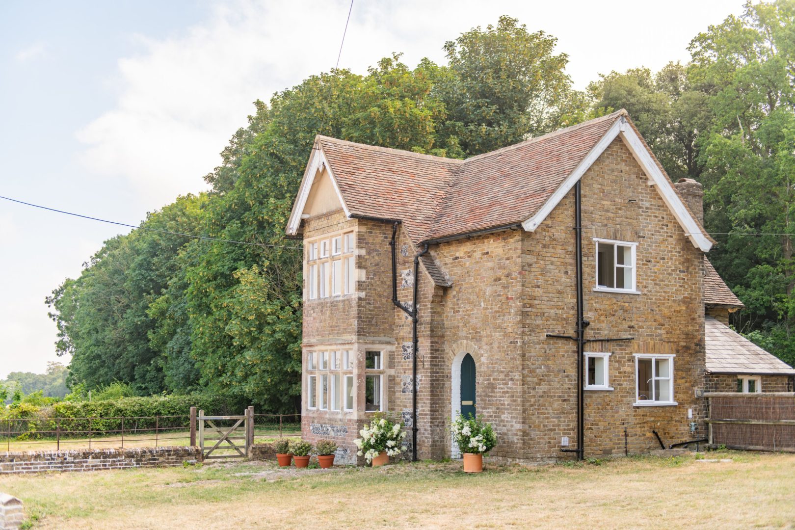 Mays Cottage image