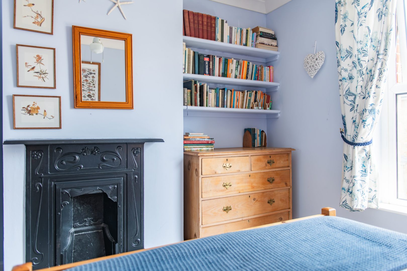 Honeysuckle Cottage image