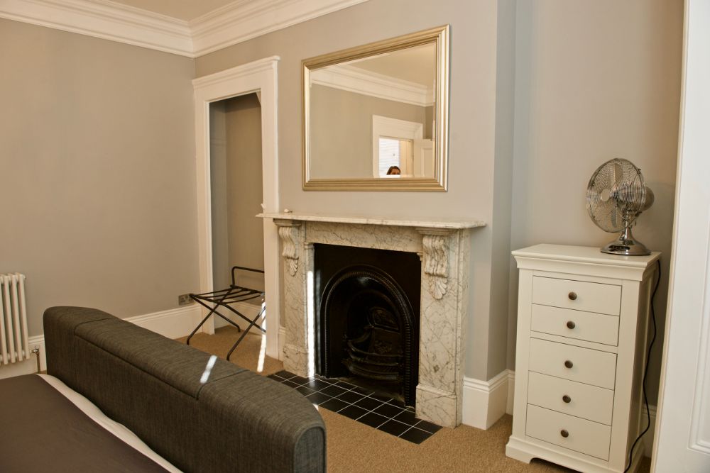 Malvern House image