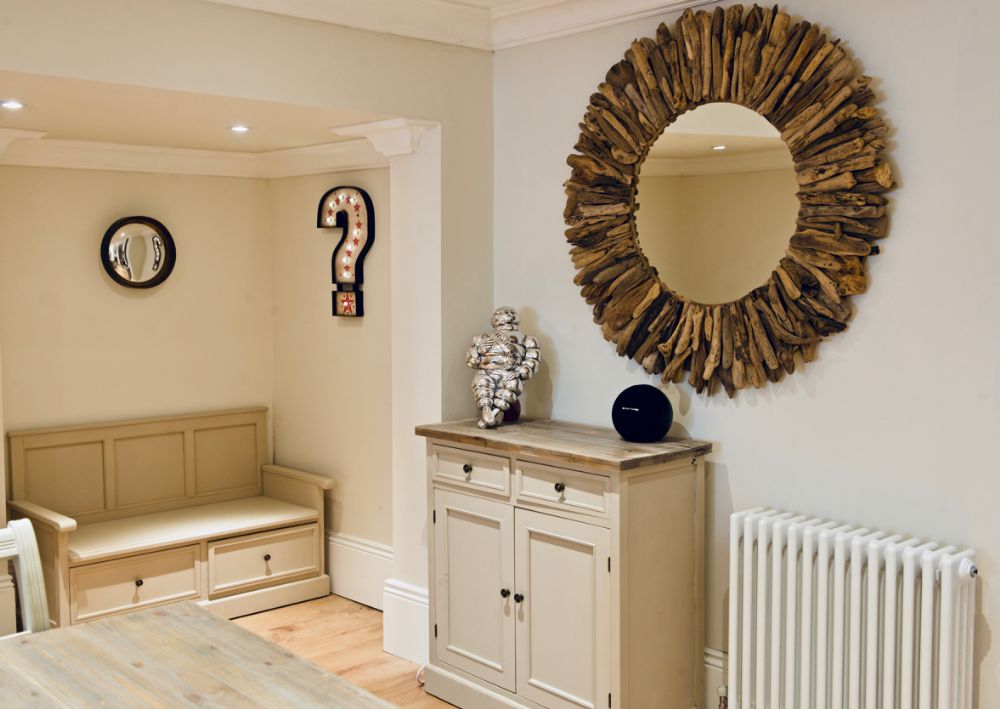 Malvern House image