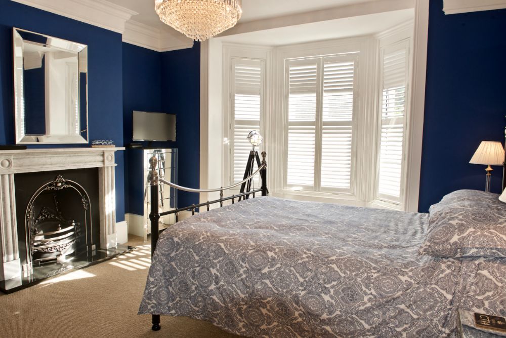 Malvern House image