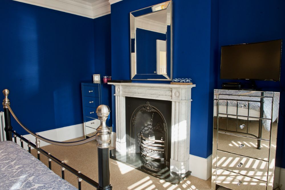 Malvern House image