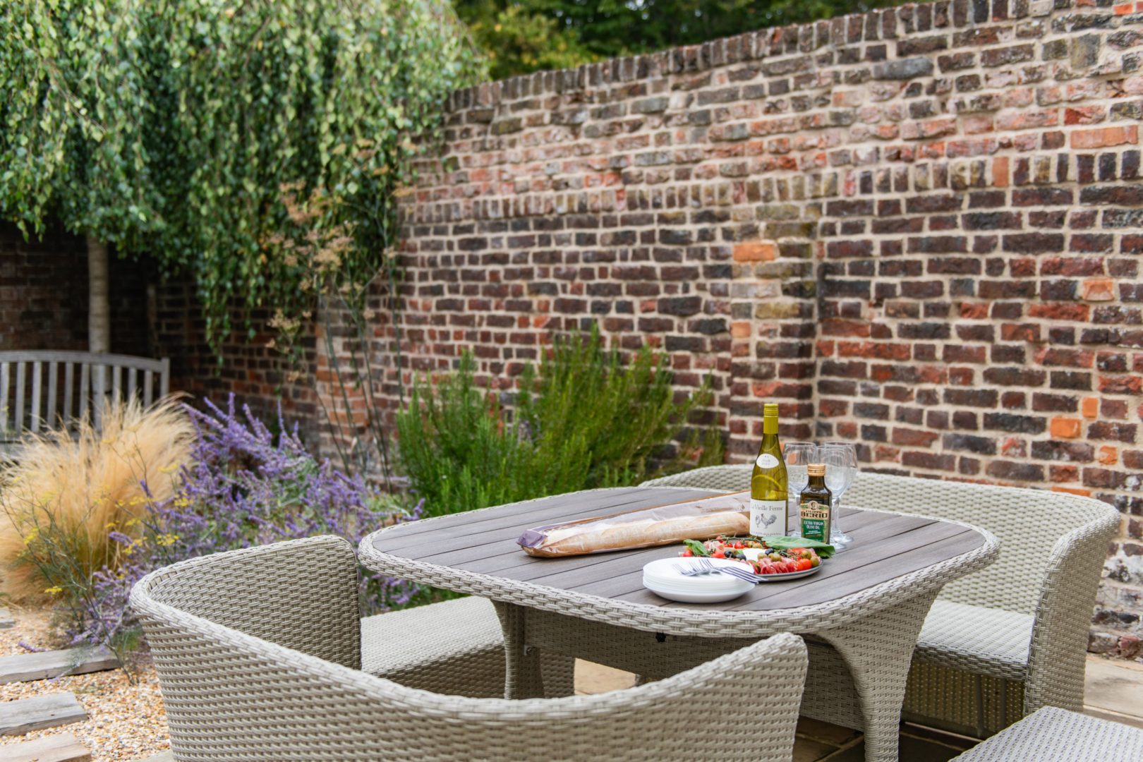 Ivy House image