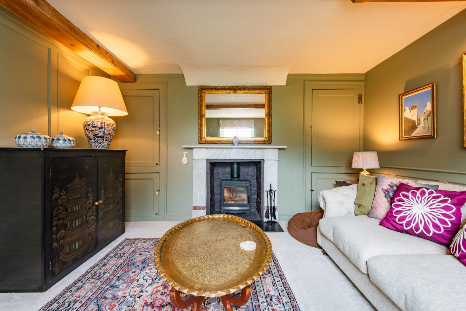 Ivy House image